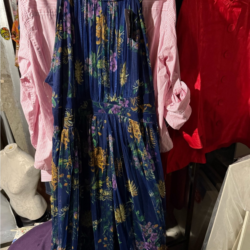 Elegant Floral Maxi Dress in Blue